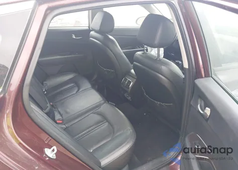 2018 Kia Optima Ex z USA, uszkodzony, nr VIN 5XXGU4L3XJG190650